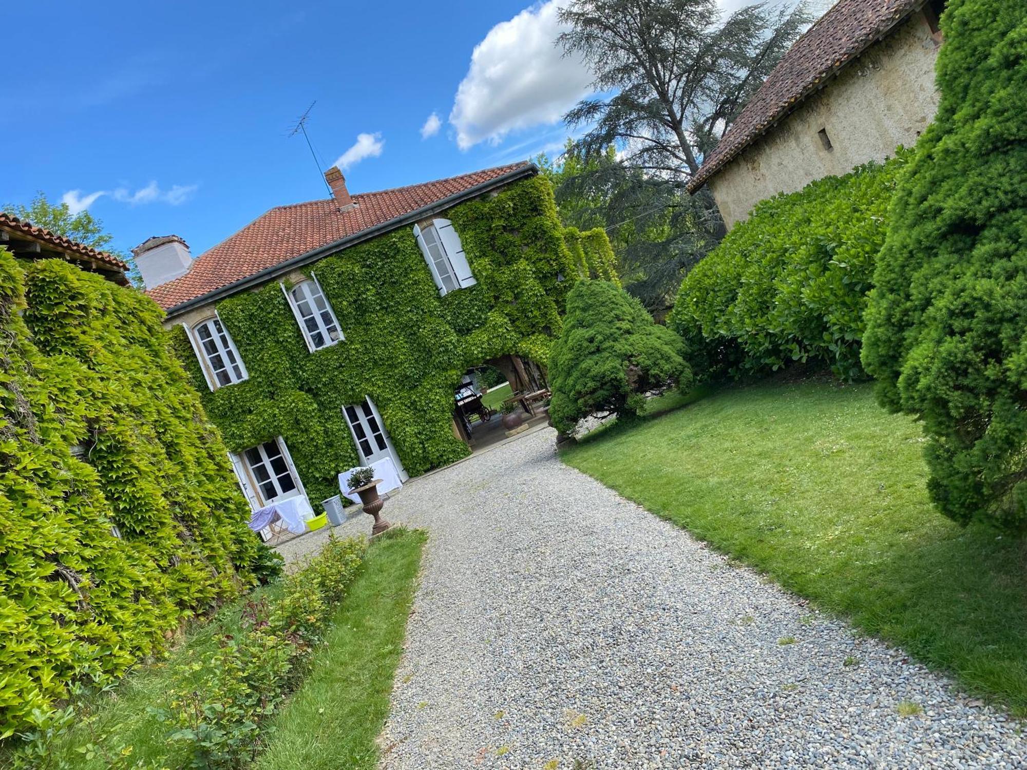 La Seigneurie De Tillac Buitenkant foto